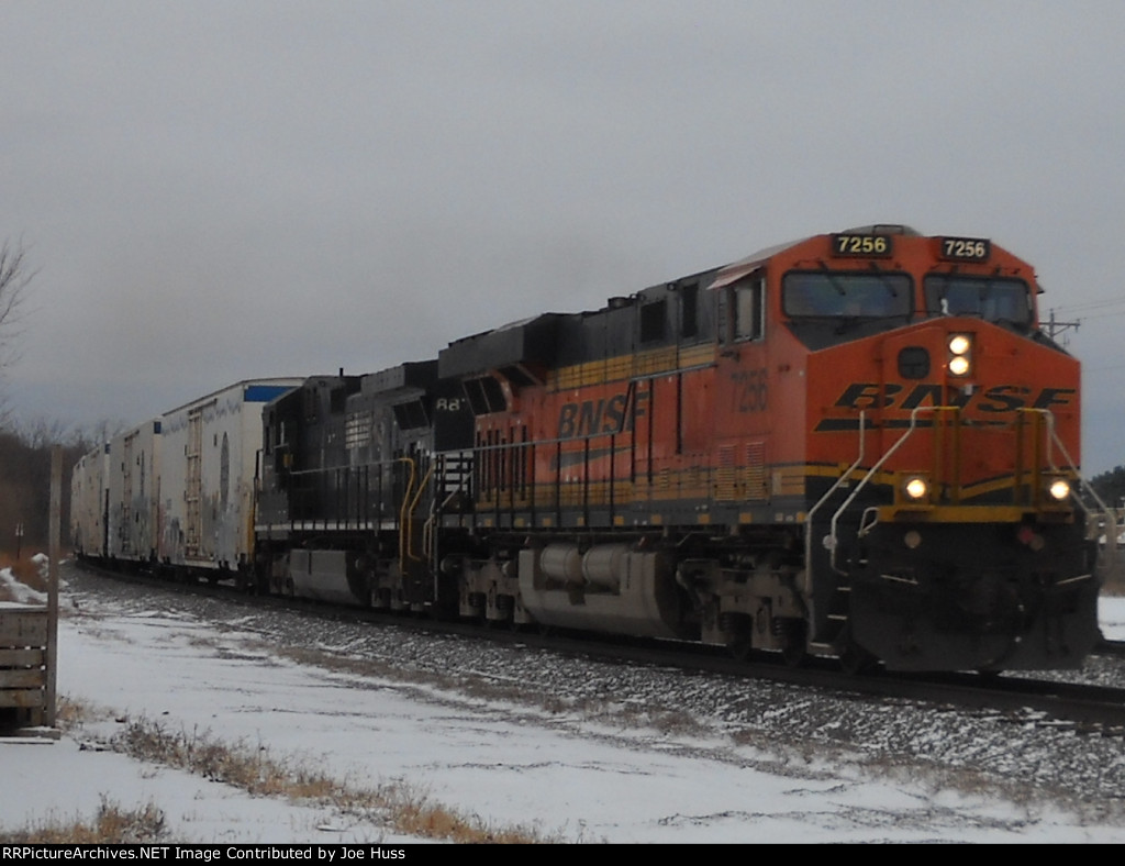 BNSF 7256 East